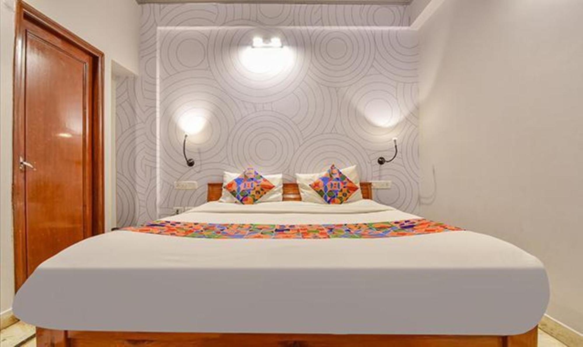 FabHotel Urban Stay Jaipur Bagian luar foto