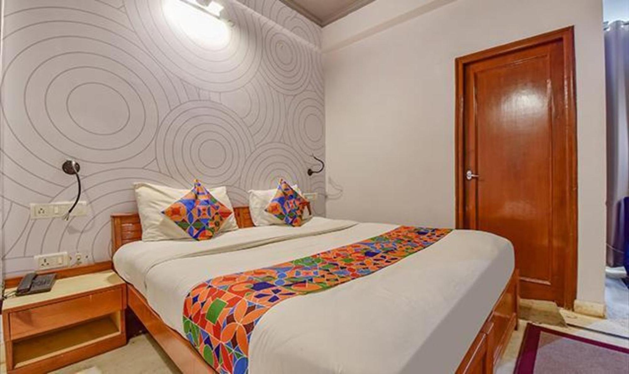 FabHotel Urban Stay Jaipur Bagian luar foto